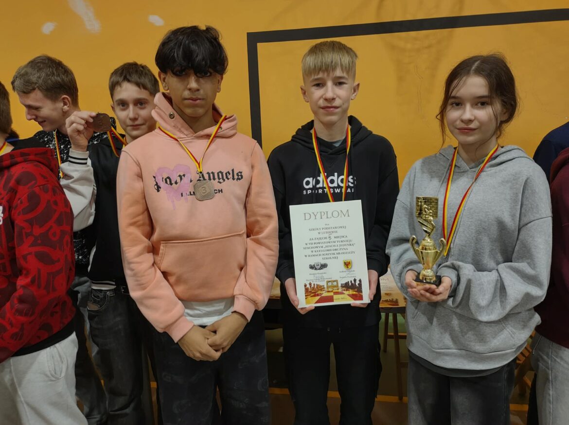 VII Powiatowy Turniej Szachowy „Szach z Jedynką”